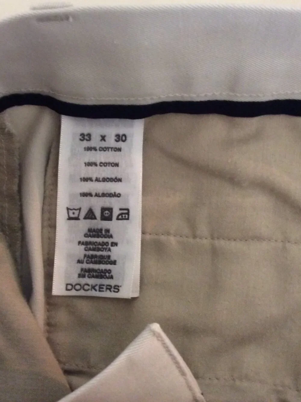 Men's Dockers Stone Colored Casual Pants Size 33x30 Straight Fit - Gently Worn - Picture 3 of 5